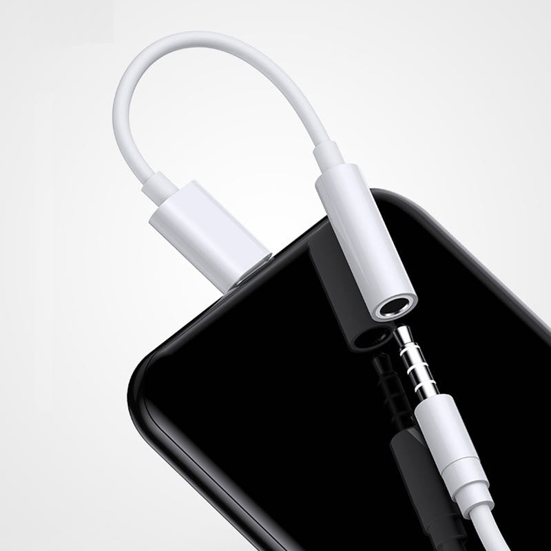 USB-C to 3.5 mm Headphone Jack Adapter