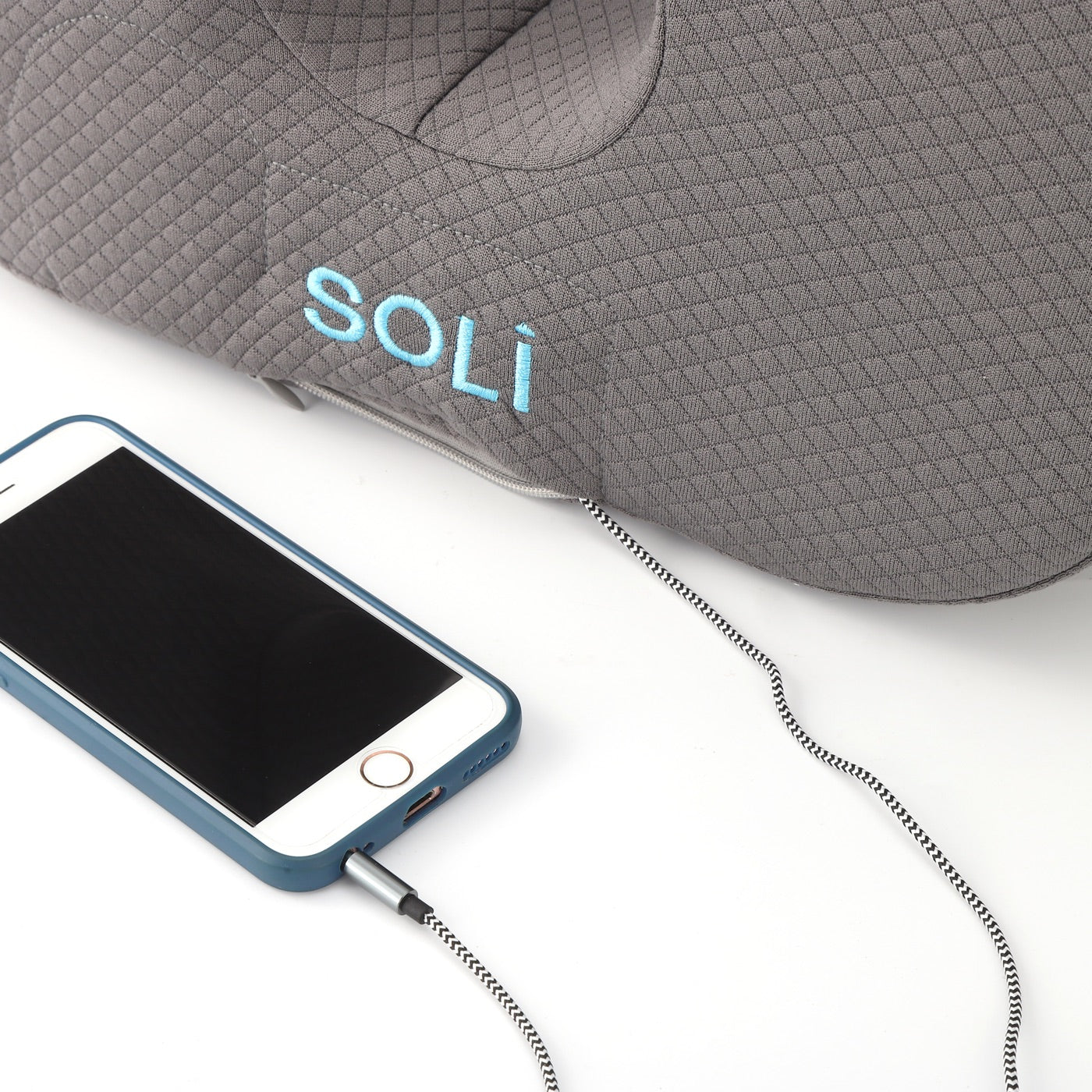 Soli Pillow